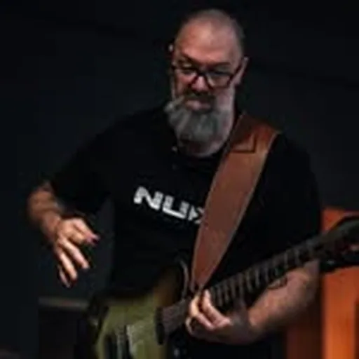 @rob_chappers profile image