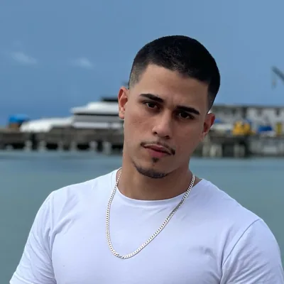 @robertobrenoz profile image