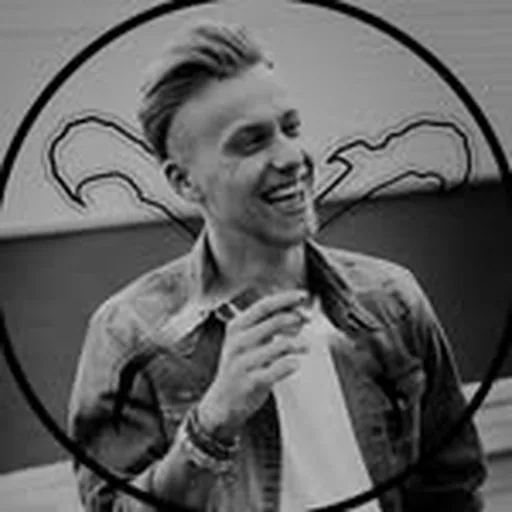 @robh_tattoo profile image