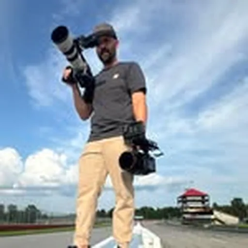 @robhallphoto profile image