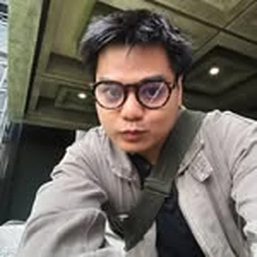 @robynjosue profile image