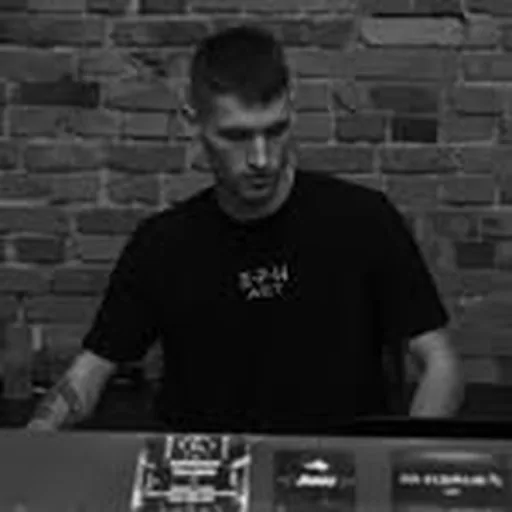 @roehlix.efn profile image