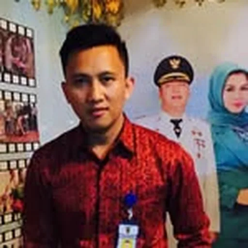 @roni_saputra_s.ikom profile image