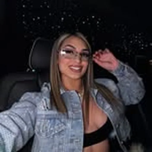 @rooxanaa.a profile image