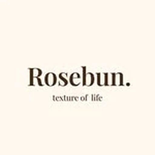 @rosebun.studio profile image