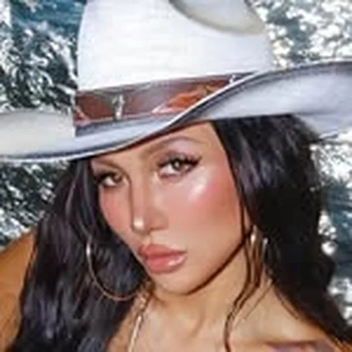 @roselynemax profile image