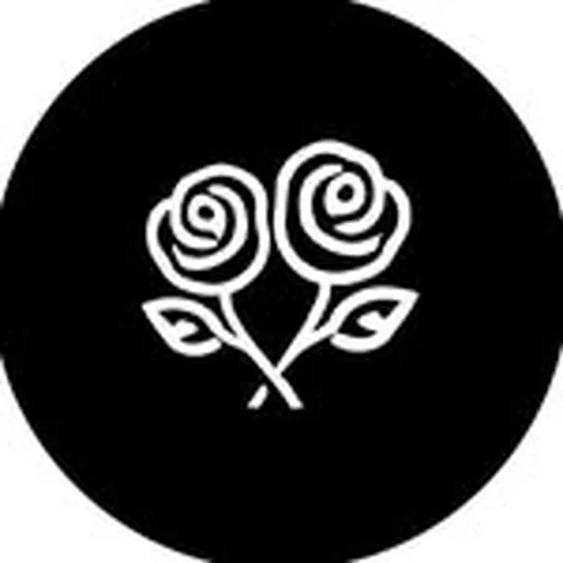 @rosesbynatejackson profile image