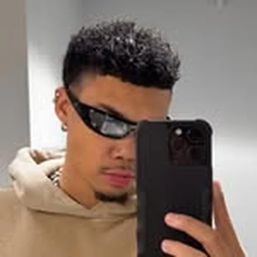 @roshon profile image
