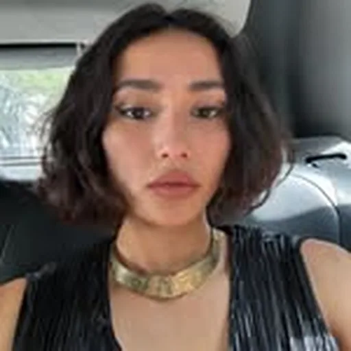 @rron.hub profile image