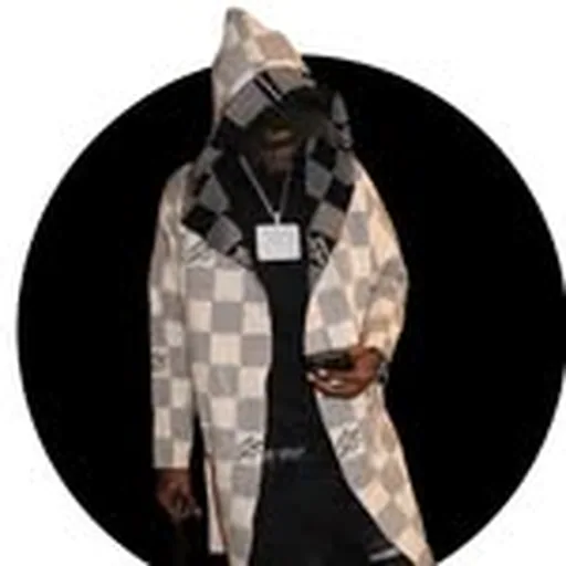 @ruc_mrqb profile image