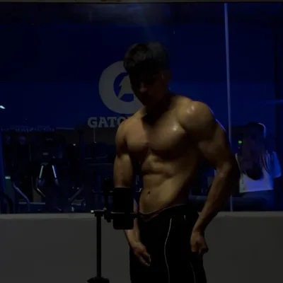@ruizz_fit profile image