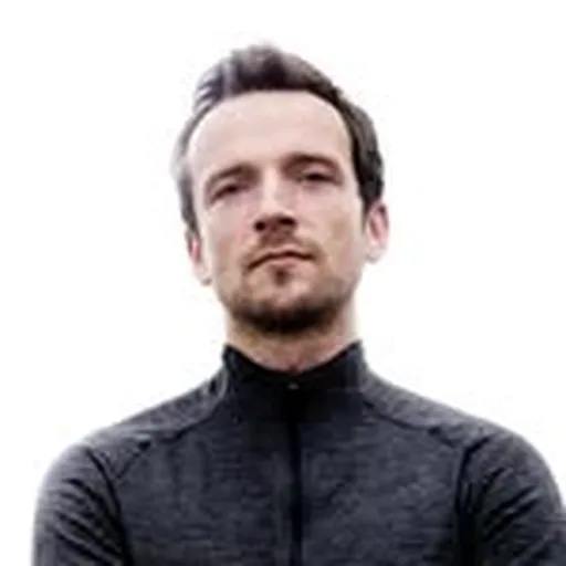@runbetterwithash profile image