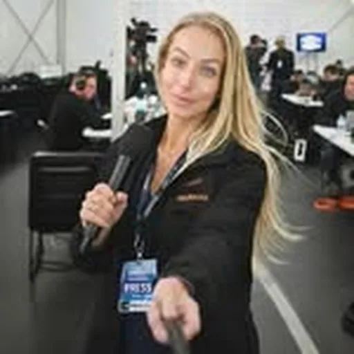 @runningpodcast profile image