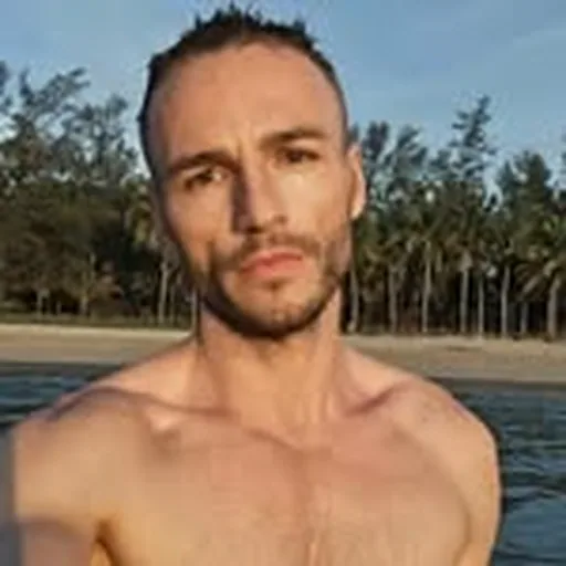 @ruslanev_ profile image
