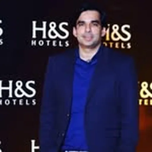 @saadhaq.official profile image