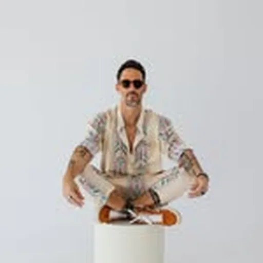 @sam_farsio profile image