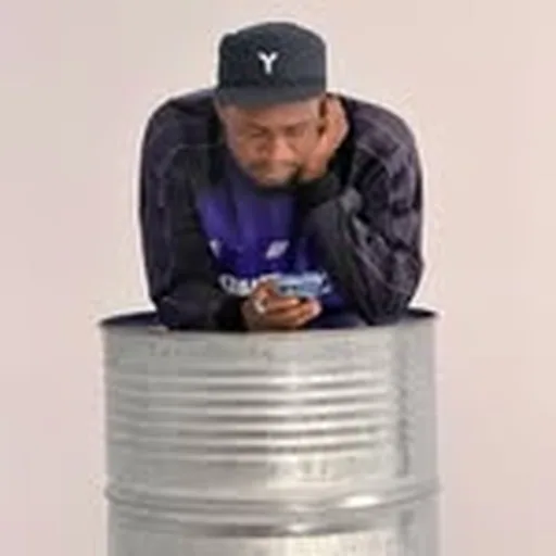 @sam_yudat profile image