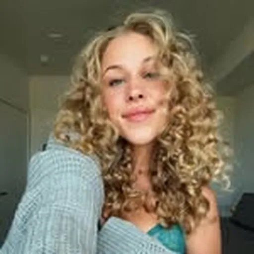 @samantha_dahn profile image