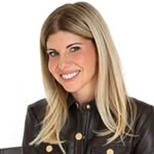 @samanthaettus profile image
