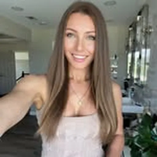 @samanthakozuch profile image