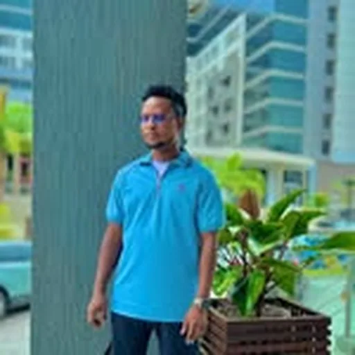@samlead_ profile image