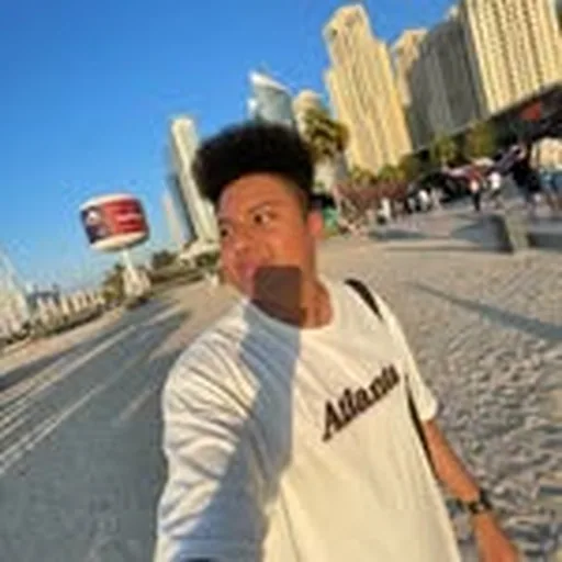 @samshotz profile image