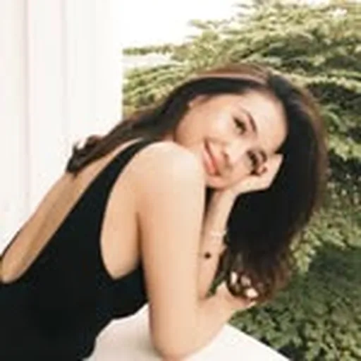@sandrinna_11 profile image