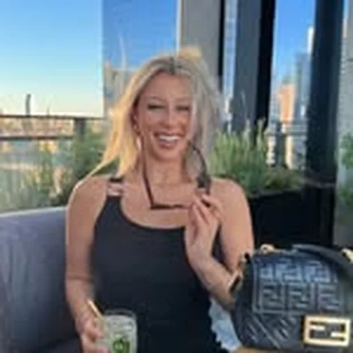 @sar.hodgson profile image