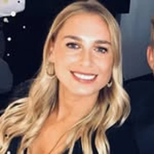 @sarahcantlay profile image