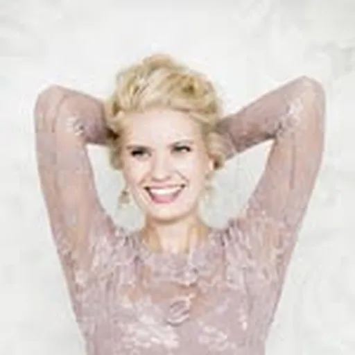 @sarahtraubel profile image