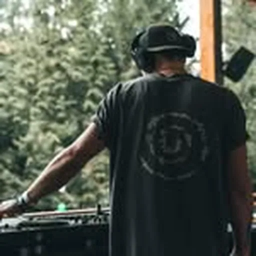 @saturnasound profile image