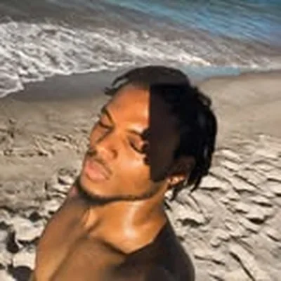 @scarz._ profile image