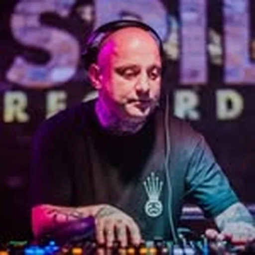 @scott_diaz profile image