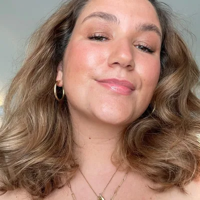 @selfbelle profile image