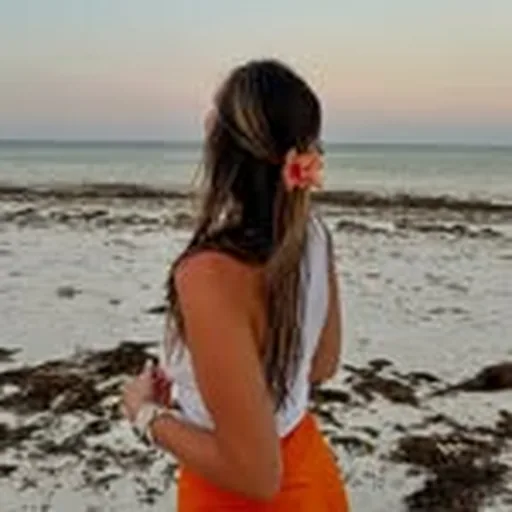 @selimira profile image
