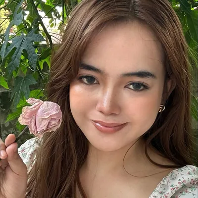 @serenabyanna profile image