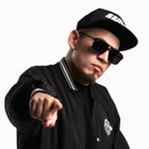 @serkofu profile image
