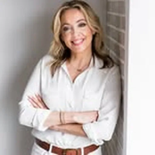 @shari_kubinec profile image