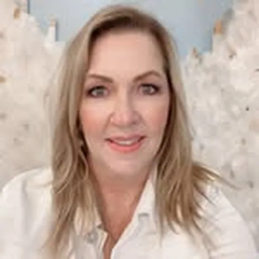 @sharonhughesofficial profile image
