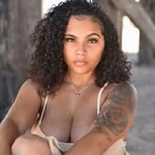 @shes_bonita profile image