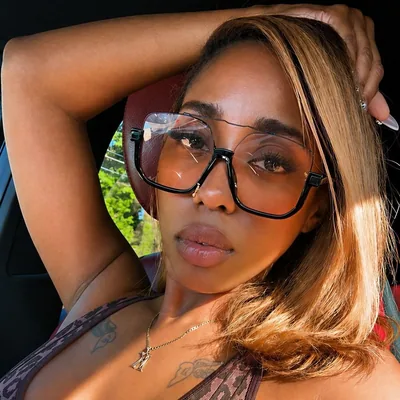 @shes_sokay profile image