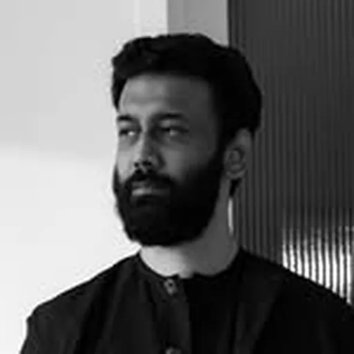 @shiva_n_ profile image