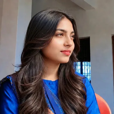 @shivi_lix profile image