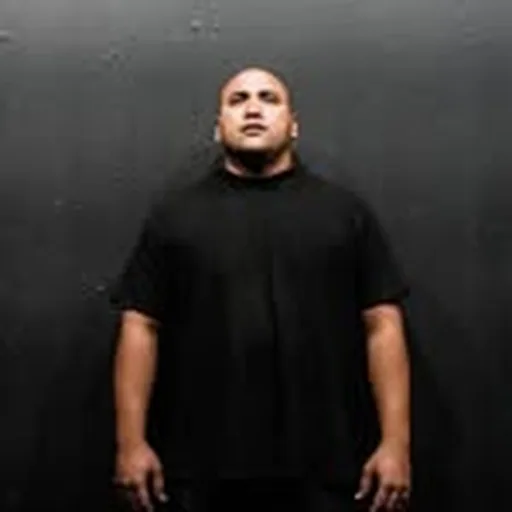 @shniiggz profile image