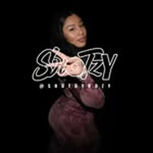 @shotbyrozy profile image
