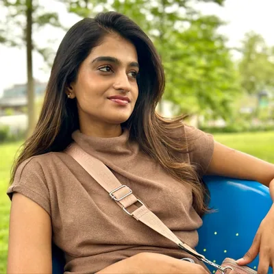 @shreenithi_ profile image