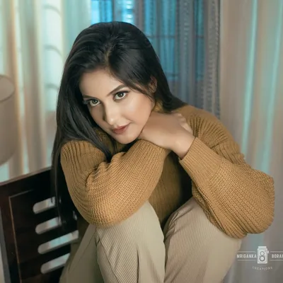 @shreyaborthakur profile image