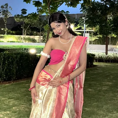 @shreyatheory profile image