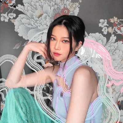 @sichenmakeupholic profile image