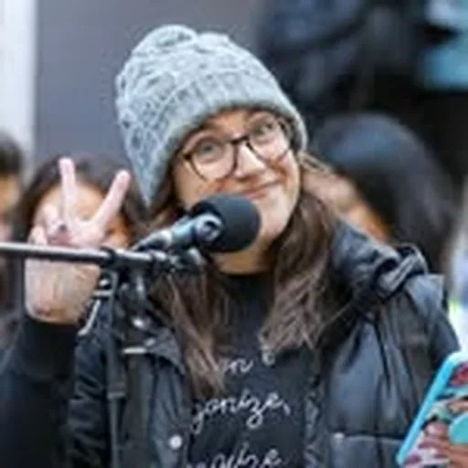 @simonsaysvote profile image